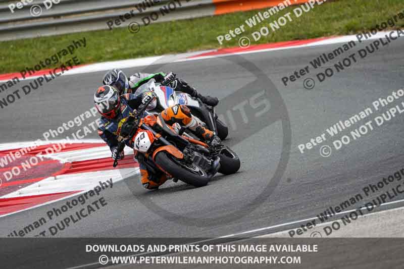 cadwell no limits trackday;cadwell park;cadwell park photographs;cadwell trackday photographs;enduro digital images;event digital images;eventdigitalimages;navarra;no limits trackdays;peter wileman photography;racing digital images;trackday digital images;trackday photos